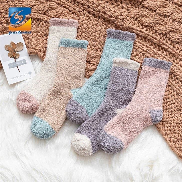 Кімнатні шкарпетки Fuzzy