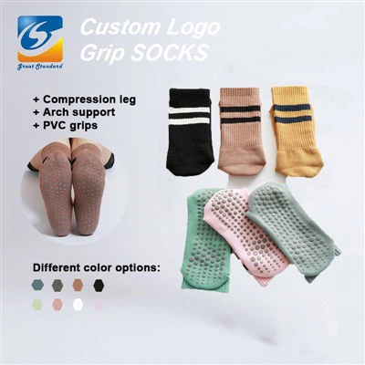 Шкарпетки для пілатесу з кольоровими смужками